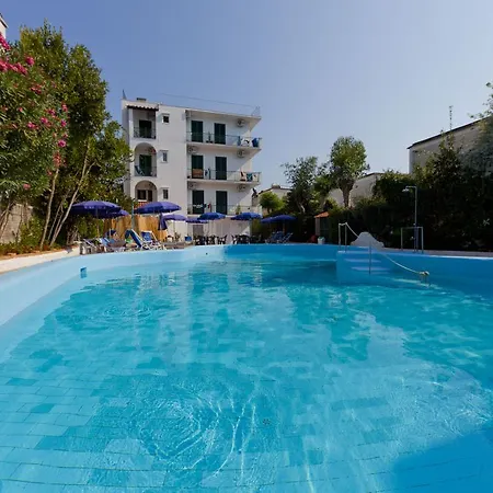 Letizia 3* Ischia